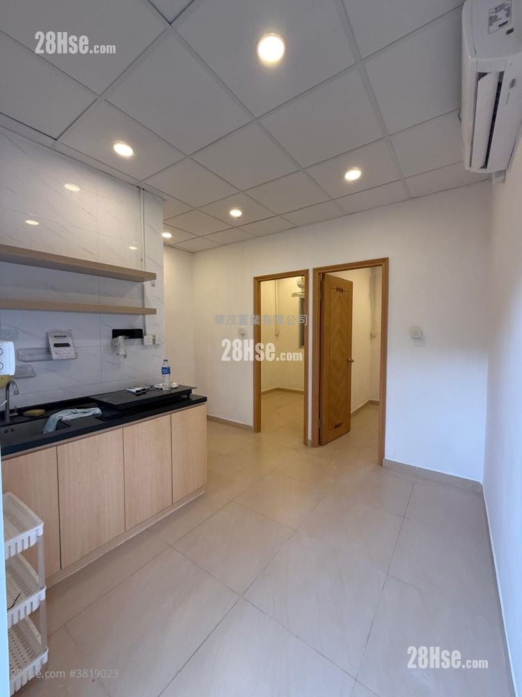 村屋 租盤 2 房 , 1 浴室