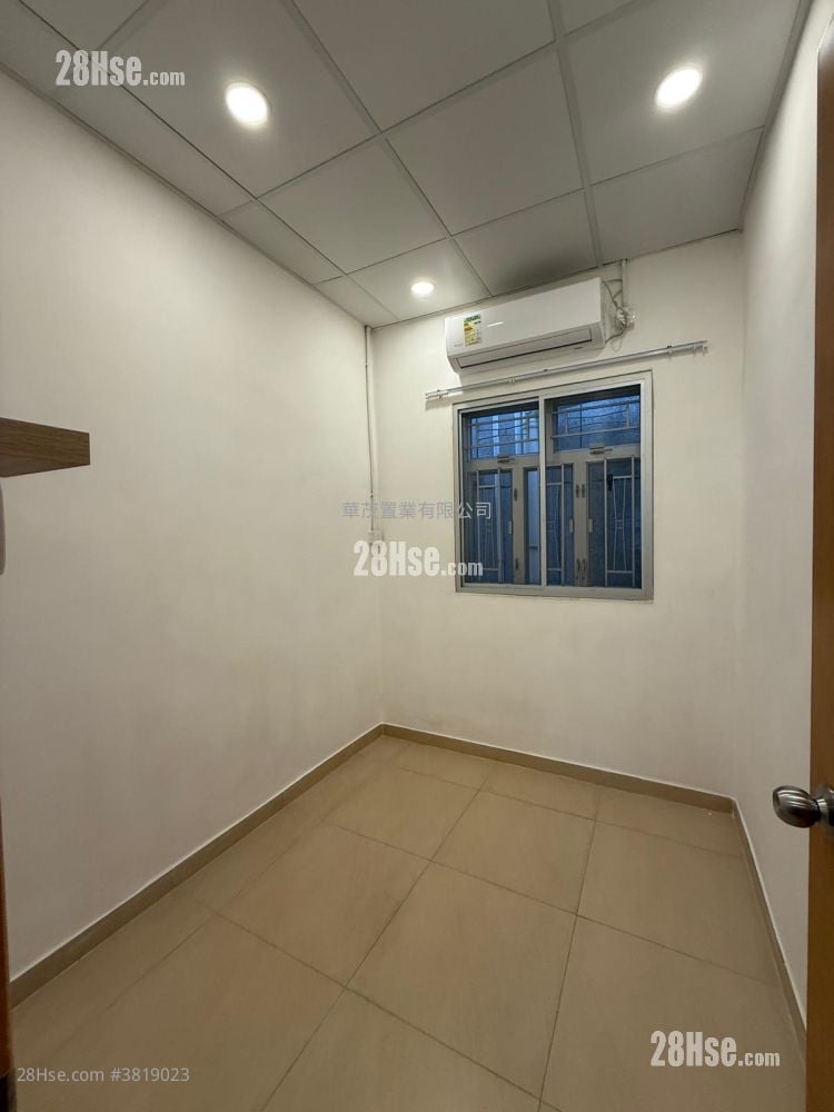 村屋 租盤 2 房 , 1 浴室