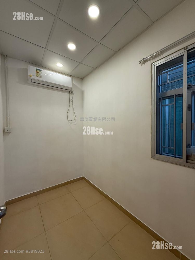 村屋 租盤 2 房 , 1 浴室