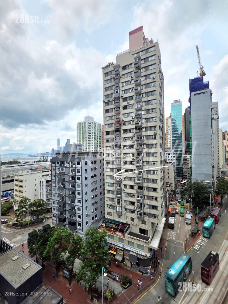 Kiu Hing Mansion Sell 2 Bedrooms , 1 Bathroom 544 ft²