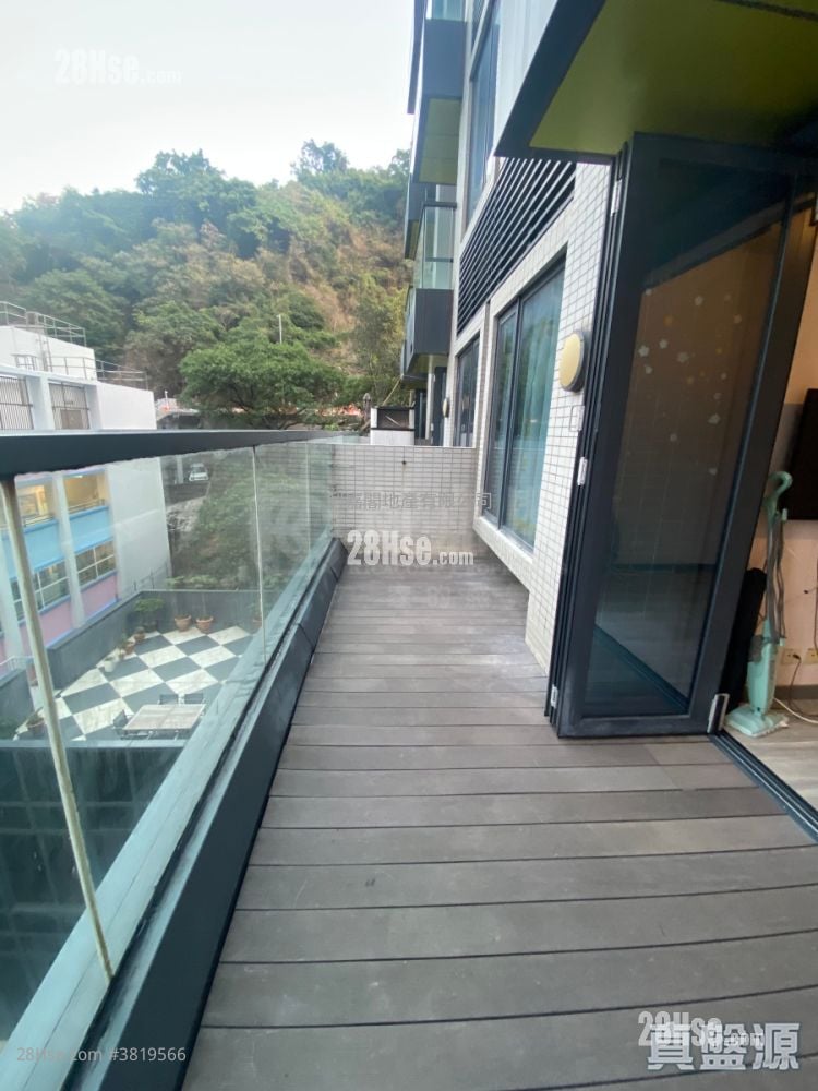 Le Riviera Sell 1 Bedroom 253 ft²