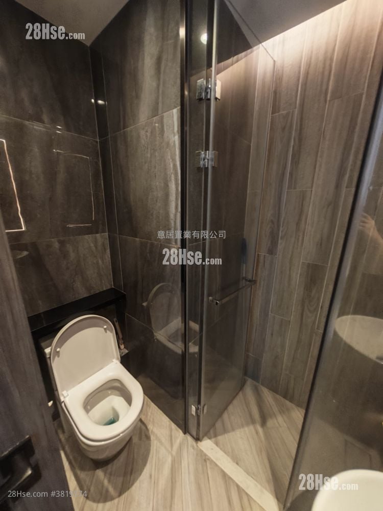 Sereno Verde Sell 1 Bedroom , 1 Bathroom 279 ft²