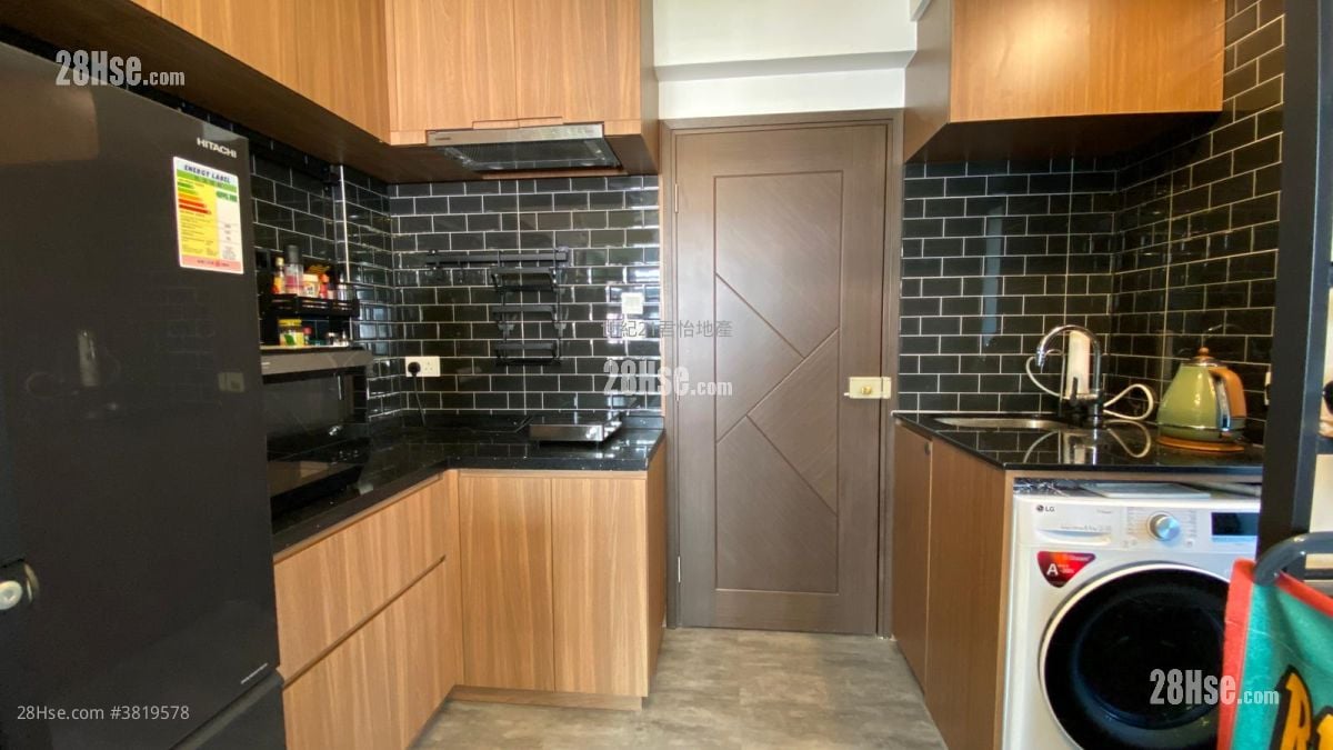 三喜大厦 售盘 242 平方尺