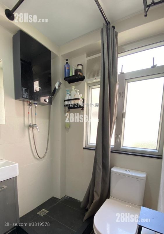 三喜大厦 售盘 242 平方尺