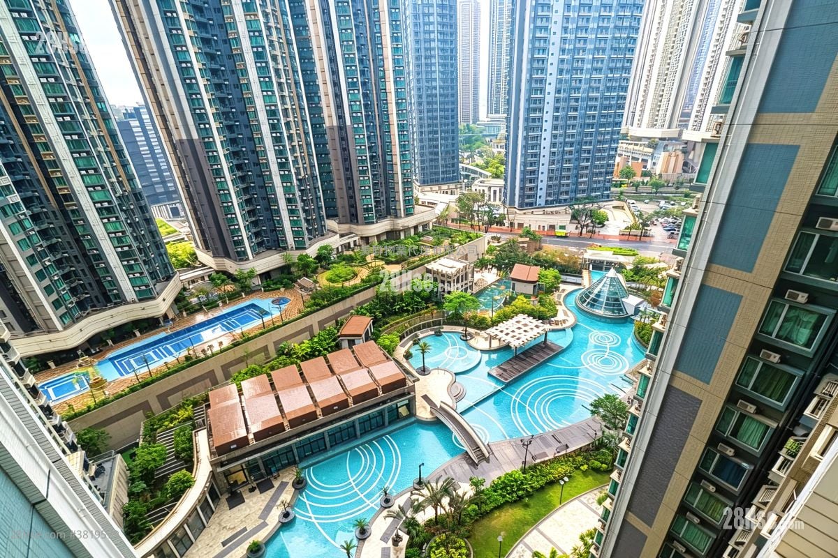 峻瀅 售盤 3 房 , 2 浴室 693 平方呎