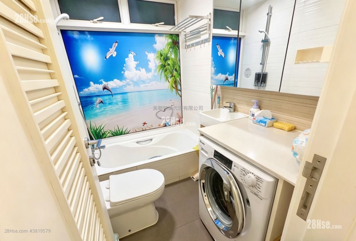 峻瀅 售盤 3 房 , 2 浴室 693 平方呎