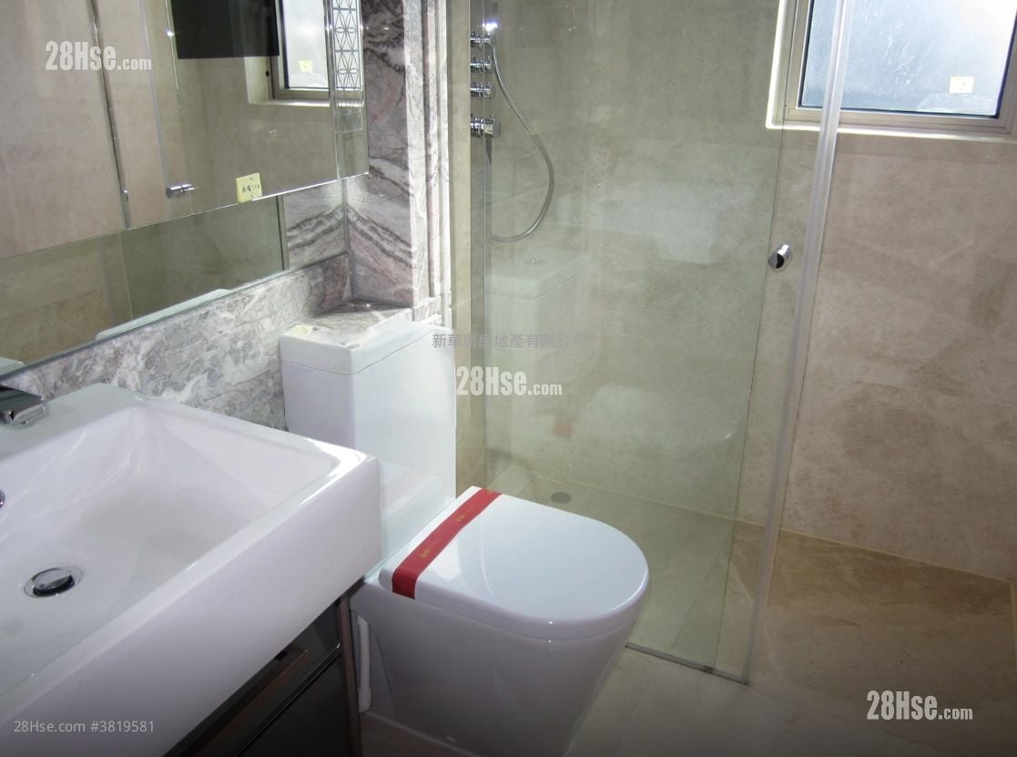 The Avenue Rental 2 Bedrooms , 1 Bathroom 520 ft²