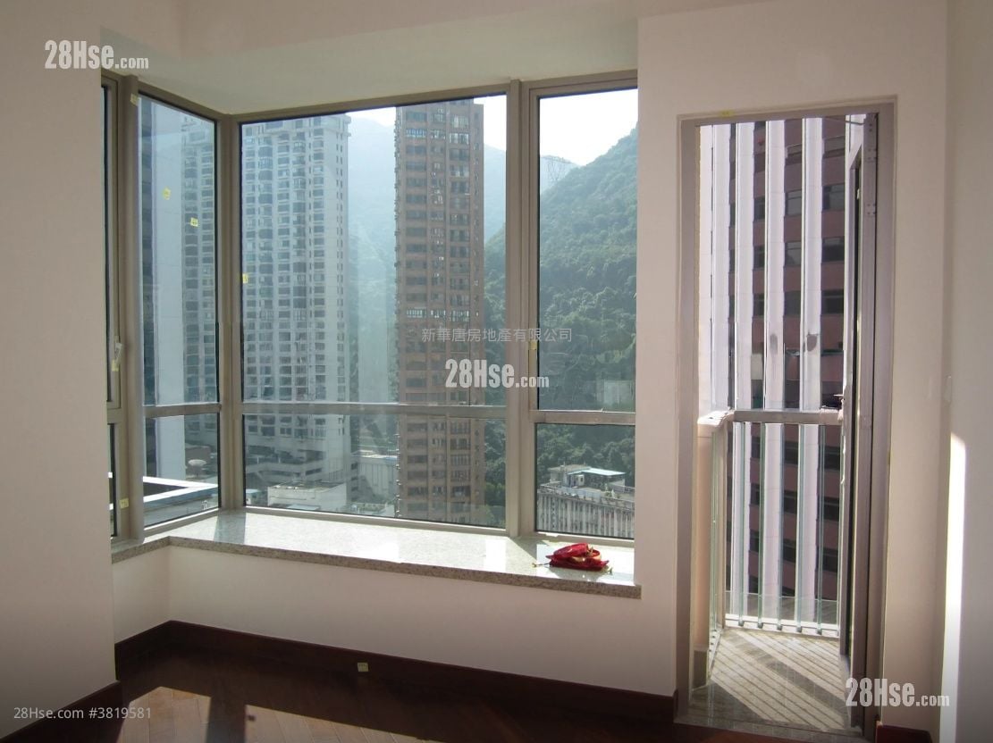 The Avenue Rental 2 Bedrooms , 1 Bathroom 520 ft²