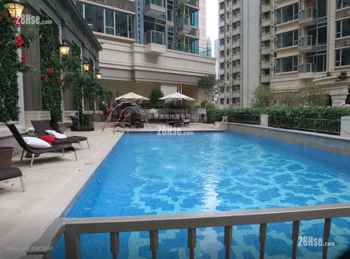 The Avenue Rental 2 Bedrooms , 1 Bathroom 520 ft²