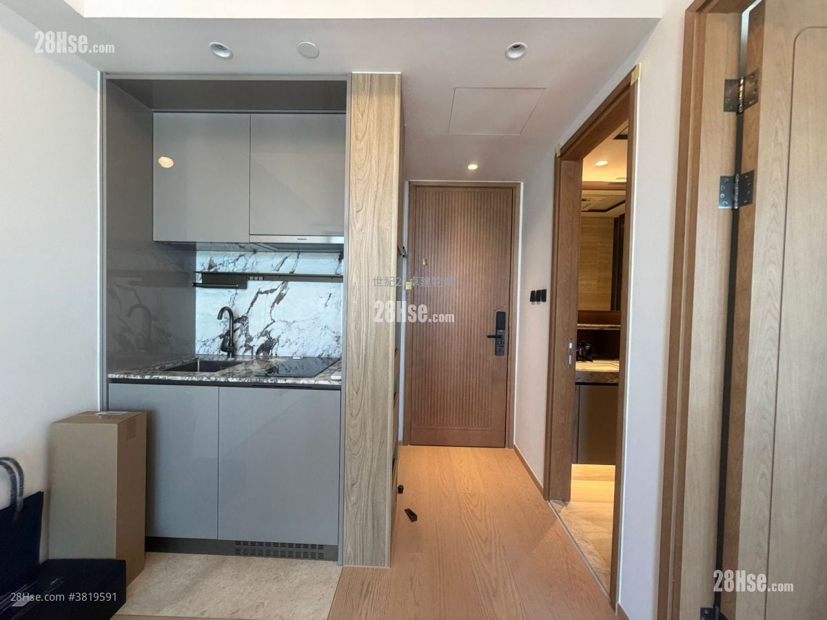 高临 租盘 1 房 , 1 浴室 272 平方尺