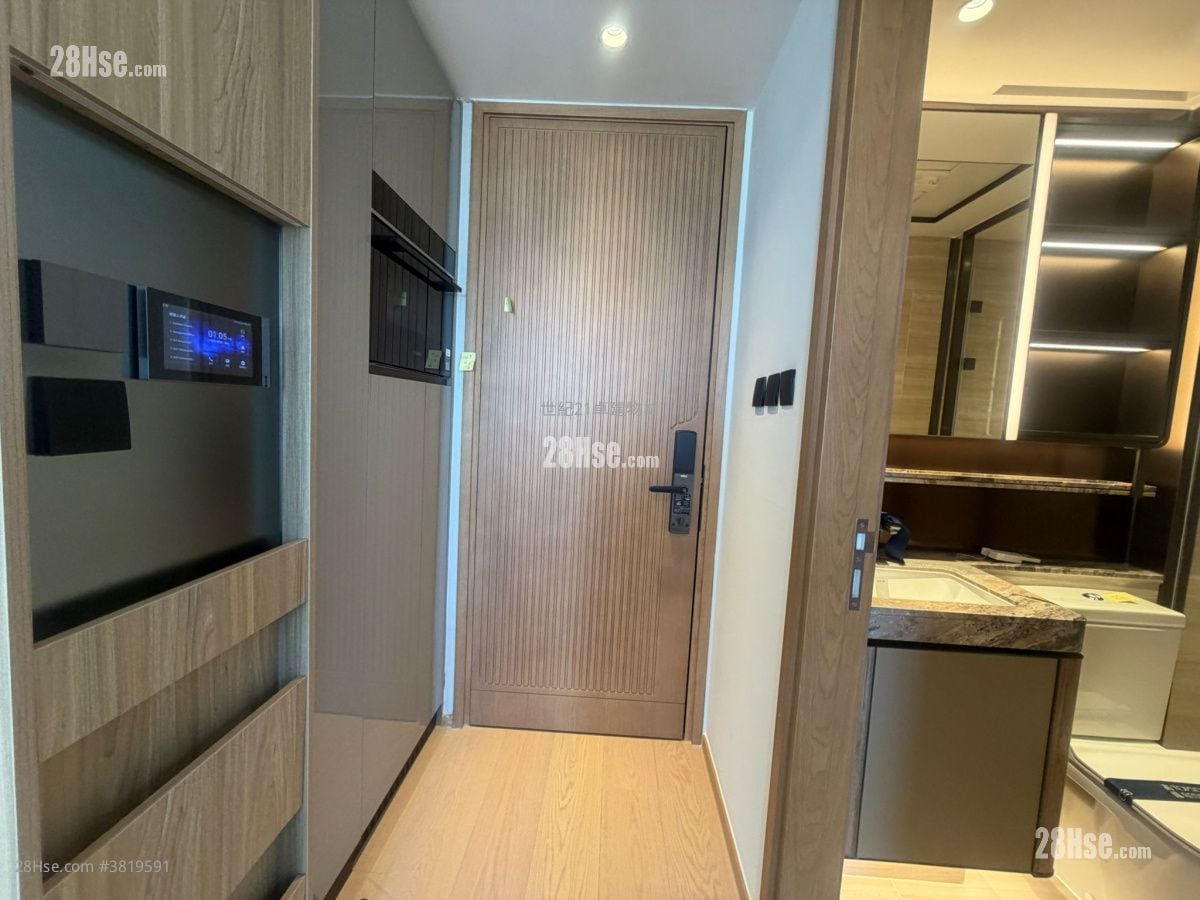 高临 租盘 1 房 , 1 浴室 272 平方尺