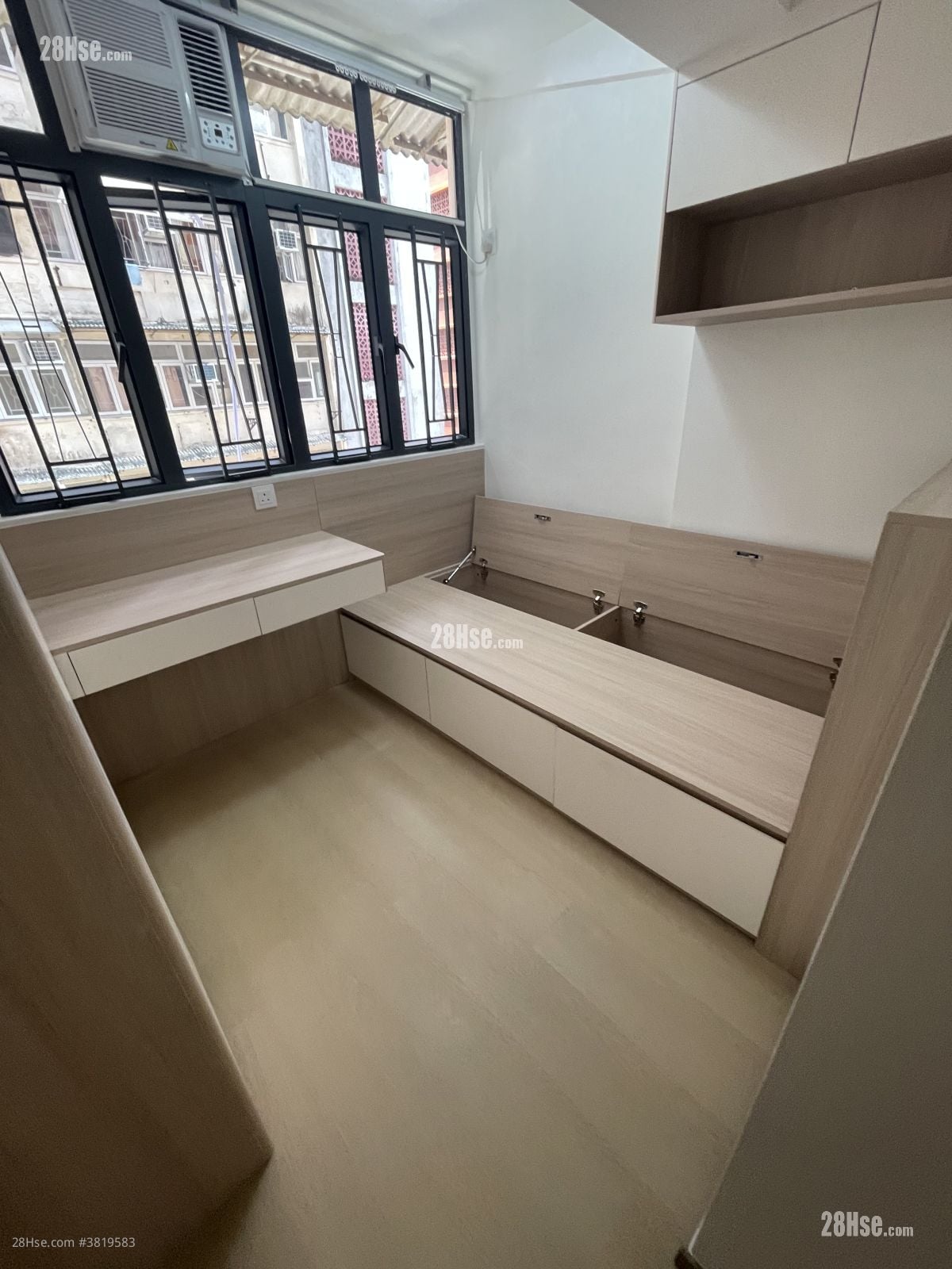 单幢楼房 租盘 320 平方尺