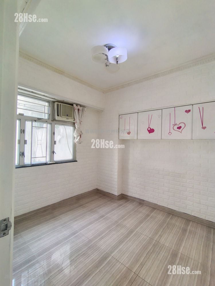 福仁大厦 售盘 2 房 , 1 浴室 362 平方尺