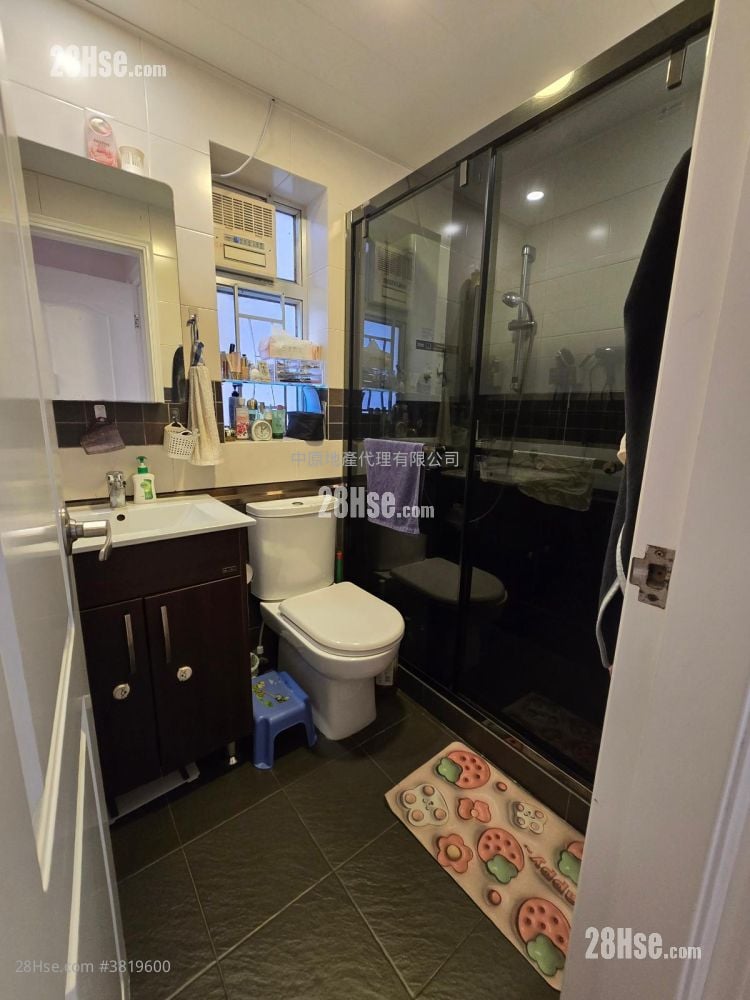 Discovery Park Sell 3 Bedrooms , 2 Bathrooms 682 ft²