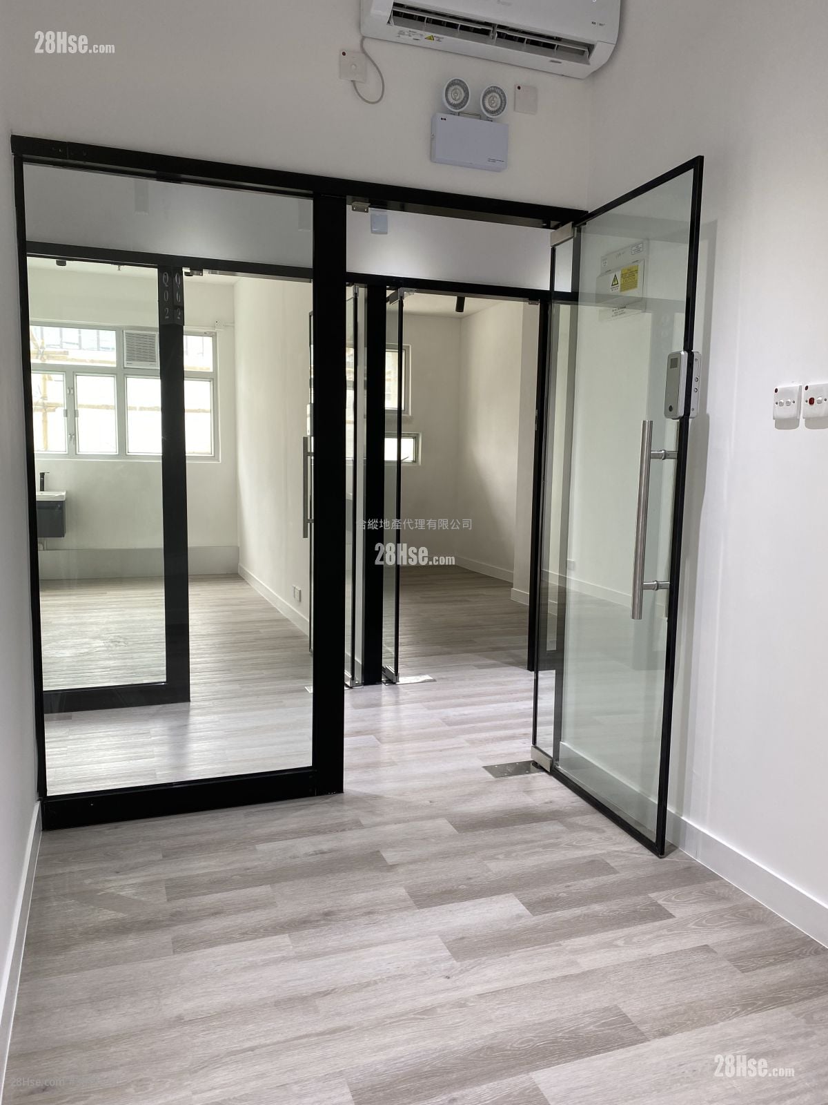 駱駝漆大廈 租盤