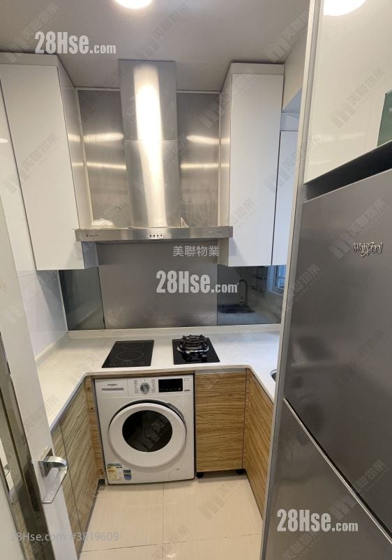 領凱 售盤 3 房 730 平方呎