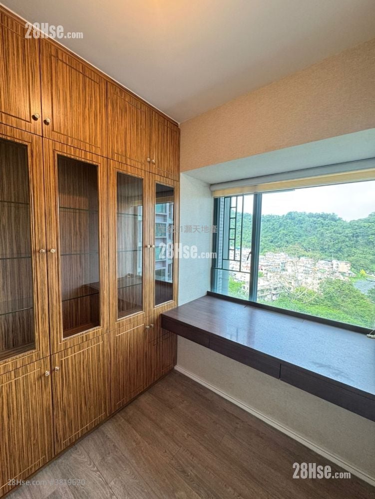 Mont Vert Rental 3 Bedrooms , 2 Bathrooms 928 ft²