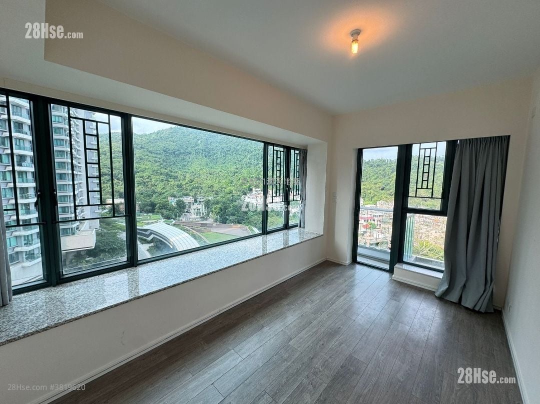 Mont Vert Rental 3 Bedrooms , 2 Bathrooms 928 ft²