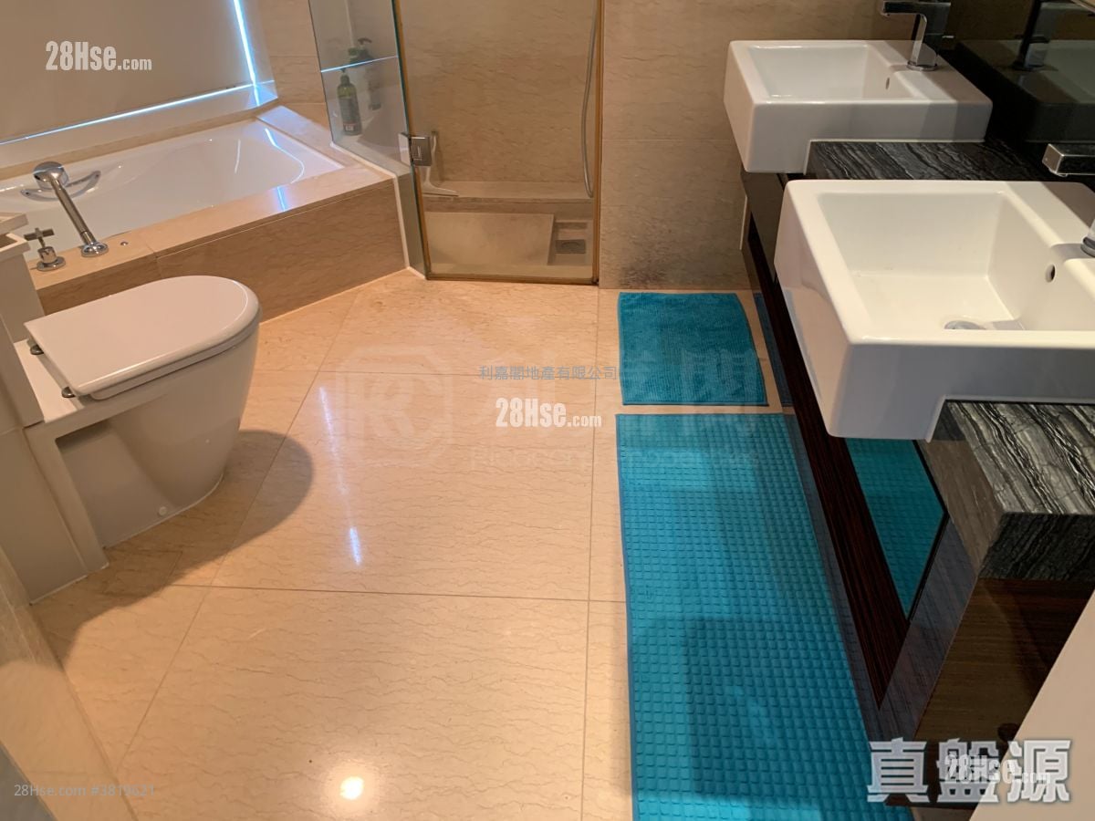 The Cullinan Rental 3 Bedrooms , 3 Bathrooms 1,530 ft²