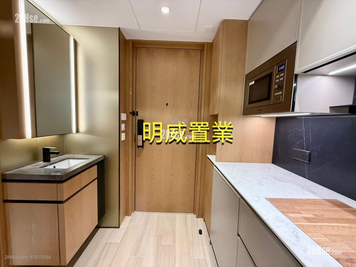 Uptify Rental 179 ft²