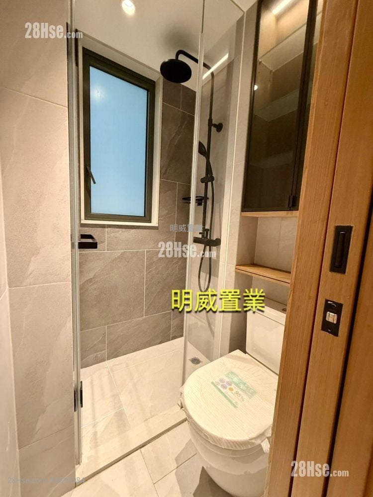 Uptify Rental 179 ft²