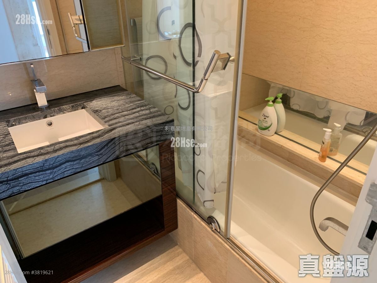 The Cullinan Rental 3 Bedrooms , 3 Bathrooms 1,530 ft²