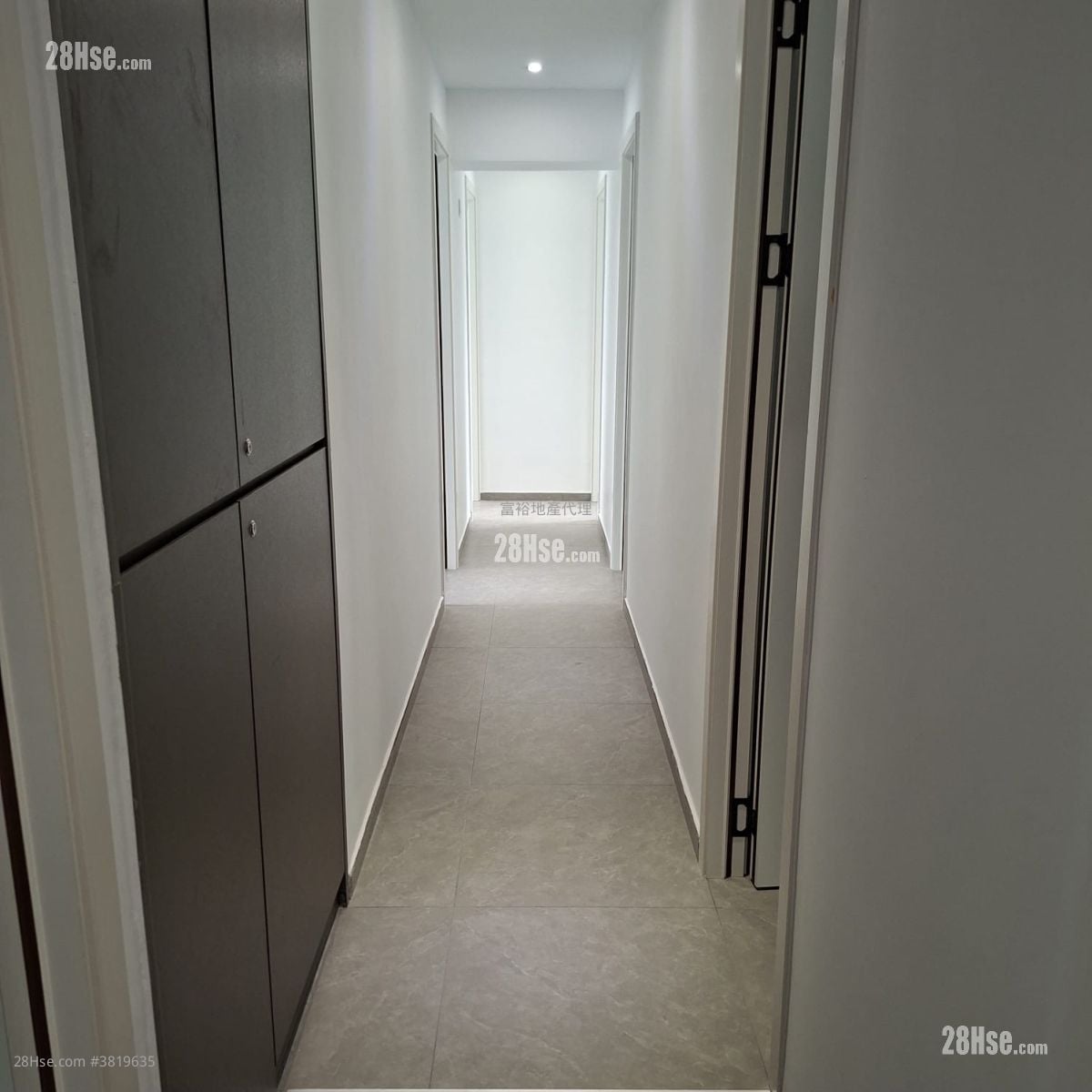 Hong Keung Mansion Rental 1 Bedroom , 1 Bathroom 150 ft²