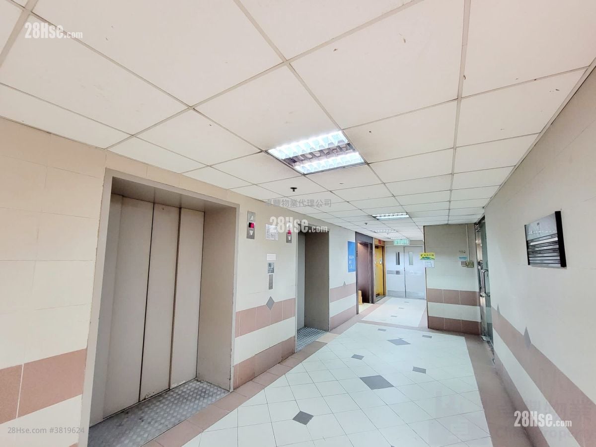 华创中心 租盘 开放式间隔 , 1 厕所 440 平方尺