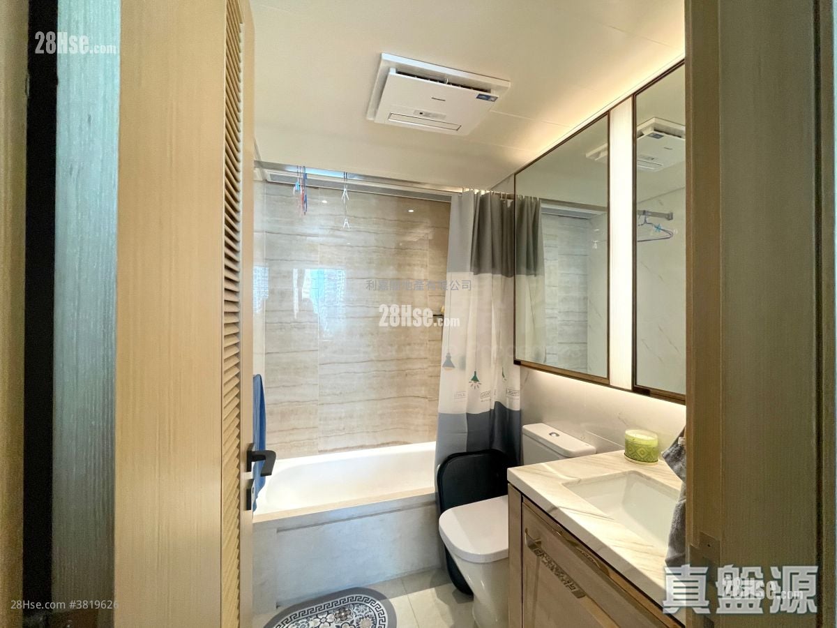 Montara Sell 1 Bedroom 368 ft²