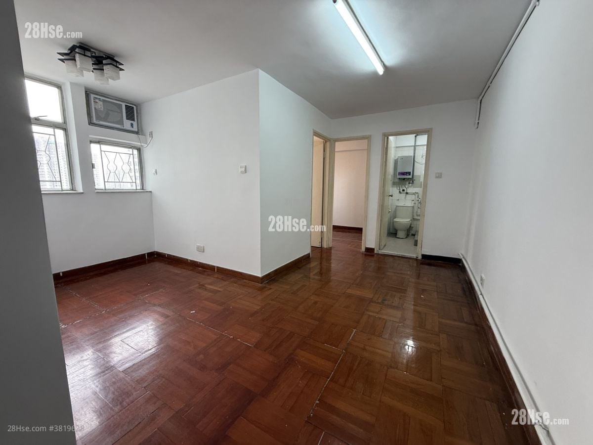 廳: 悅湖山莊 售盤 2 房 , 1 浴室 431 平方呎