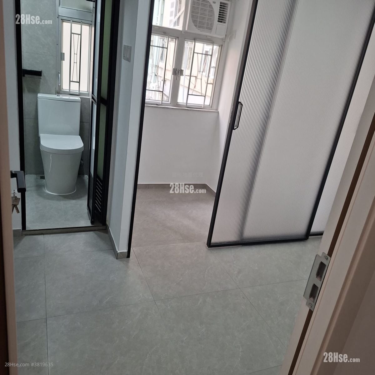 Hong Keung Mansion Rental 1 Bedroom , 1 Bathroom 150 ft²