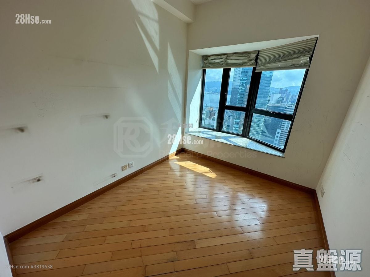 礼顿山 售盘 3 房 1,113 平方尺