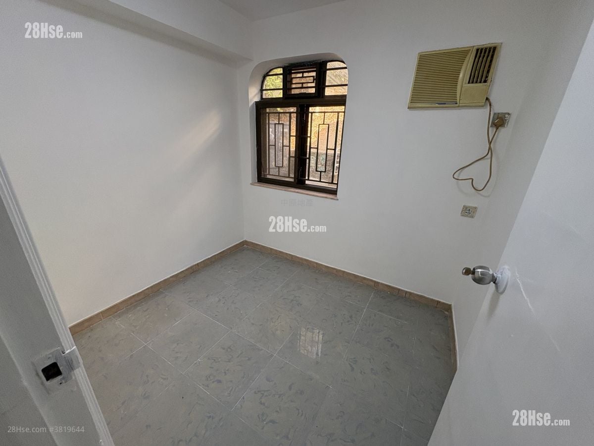 大圍新村 售盤 3 房 , 1 浴室 700 平方呎