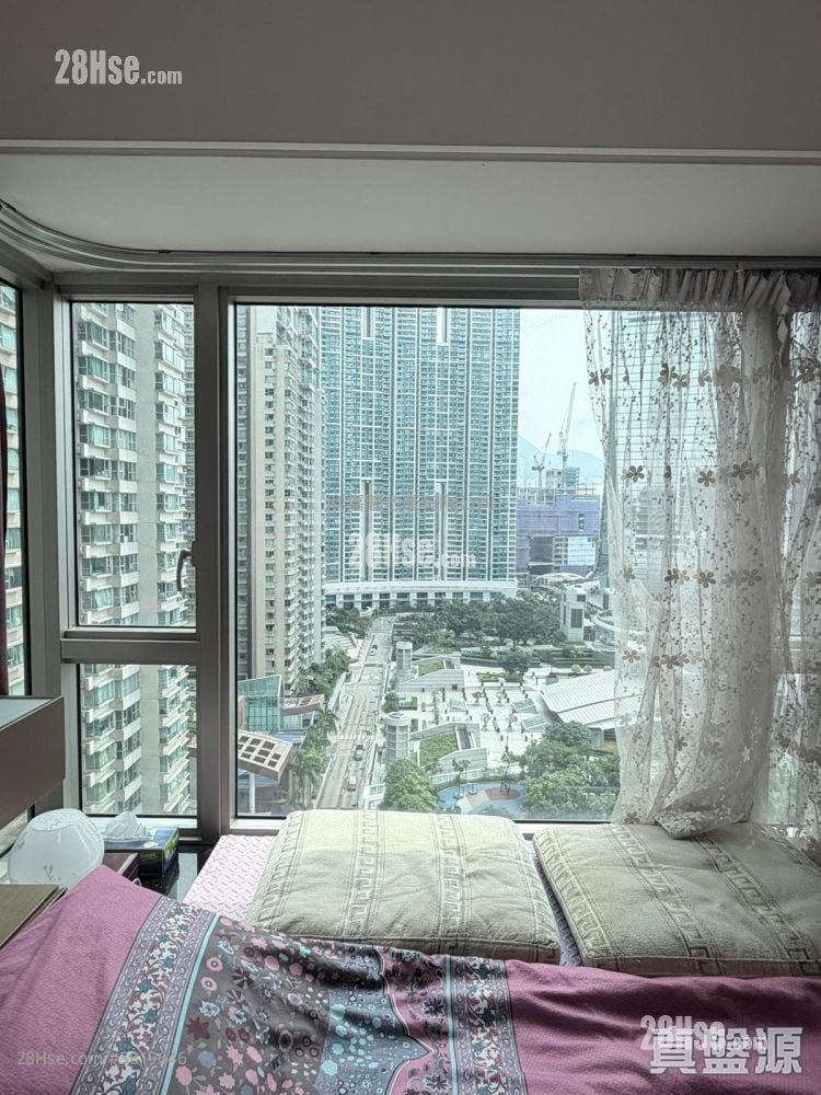 擎天半岛 售盘 3 房 , 2 浴室 774 平方尺