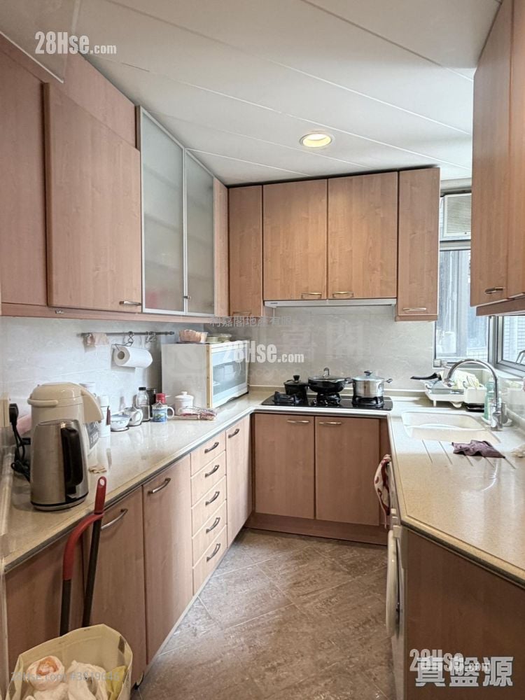 擎天半岛 售盘 3 房 , 2 浴室 774 平方尺