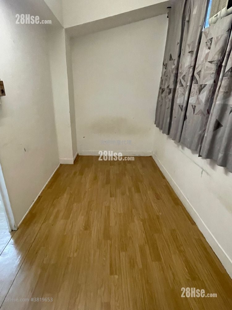 唐樓 租盤 1 房 , 1 浴室 437 平方呎