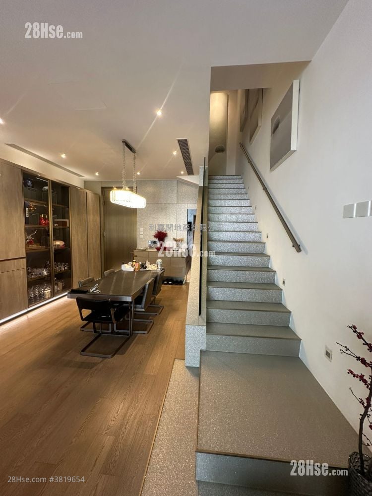 澐灃 售盤 4 房 , 2 浴室 1,984 平方呎