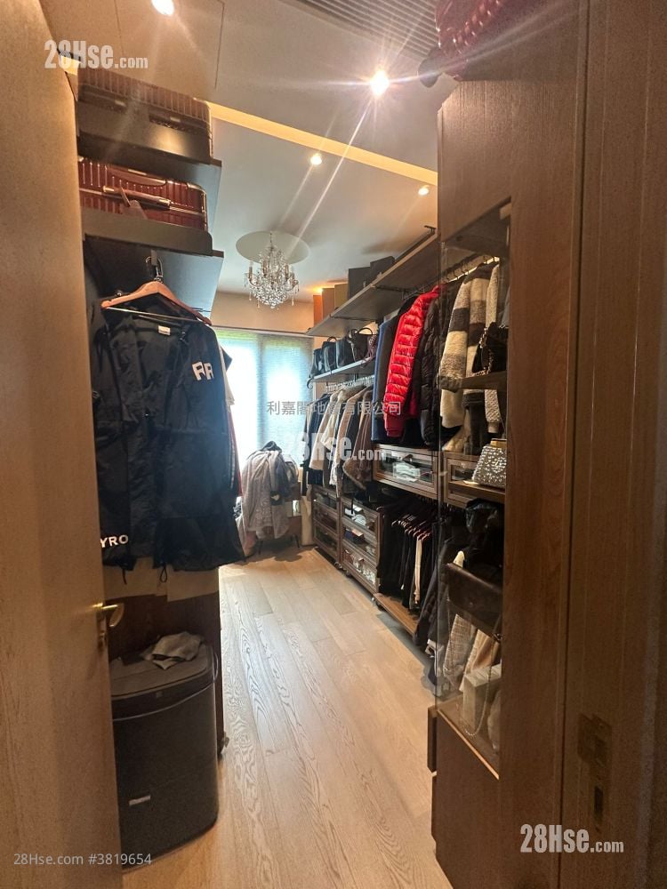 澐灃 售盤 4 房 , 2 浴室 1,984 平方呎