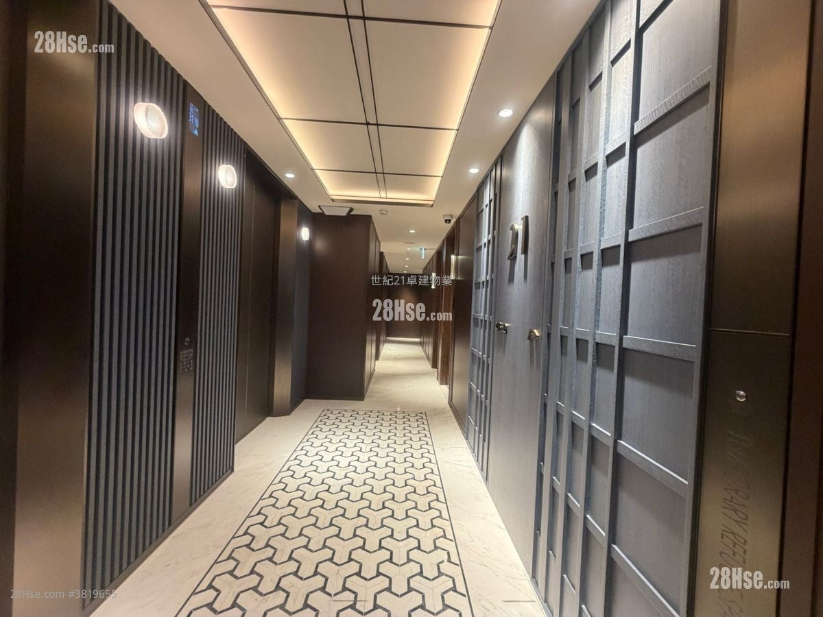 高臨 租盤 2 房 , 1 浴室 385 平方呎