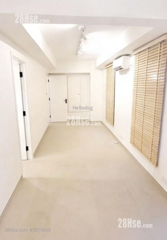 Panny Court Rental 2 Bedrooms 502 ft²