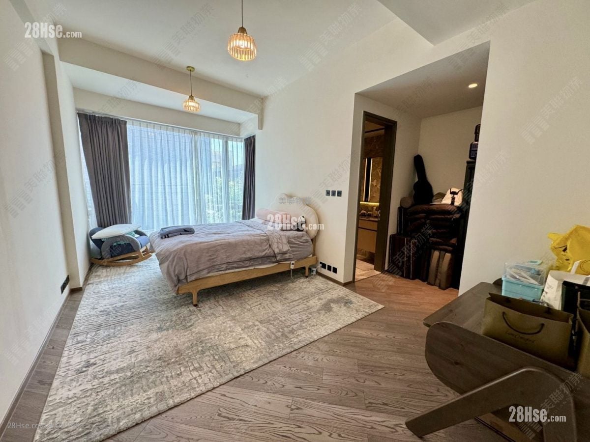 Le Pont Rental 5+ Bedrooms , 5+ Bathrooms 4,860 ft²