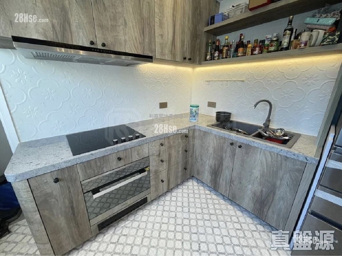 珊瑚阁 售盘 2 房 , 2 浴室 877 平方尺