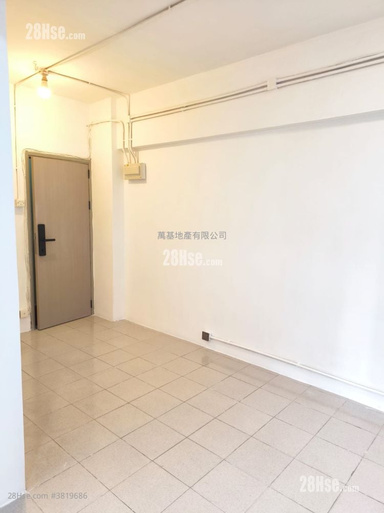 Cheung Hing House Rental 200 ft²