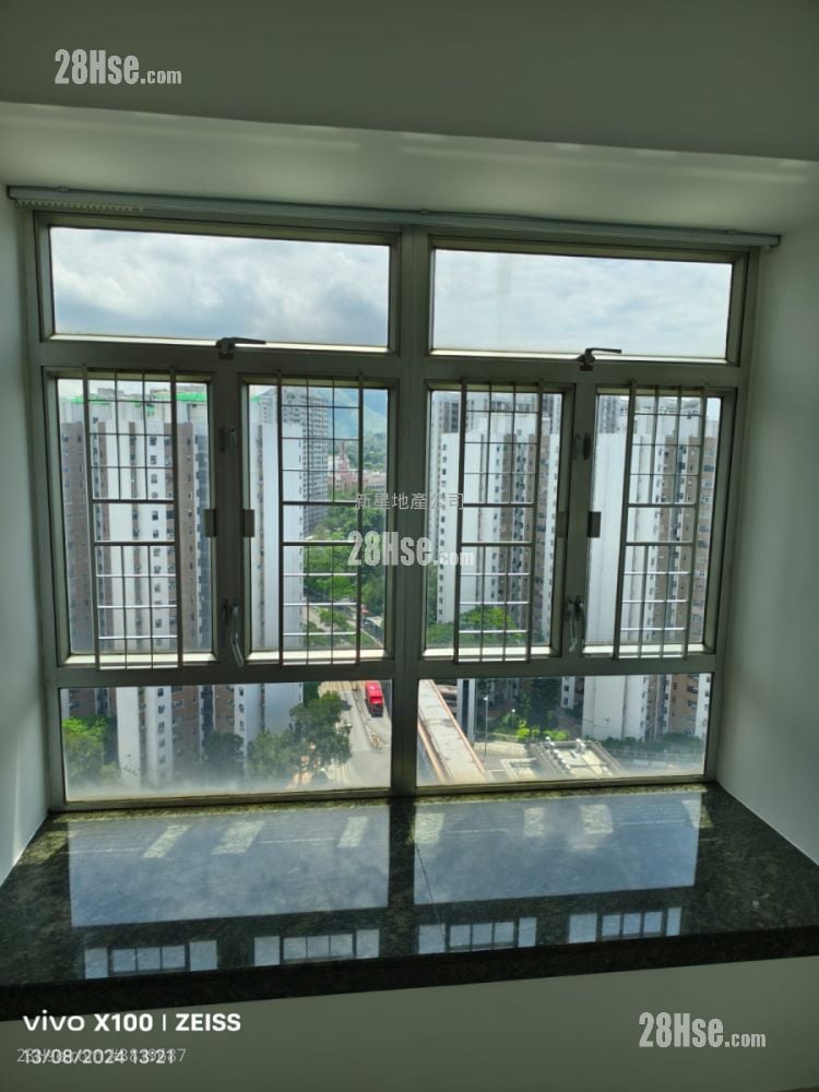 Sheung Shui Centre Rental 2 Bedrooms , 1 Bathroom 351 ft²