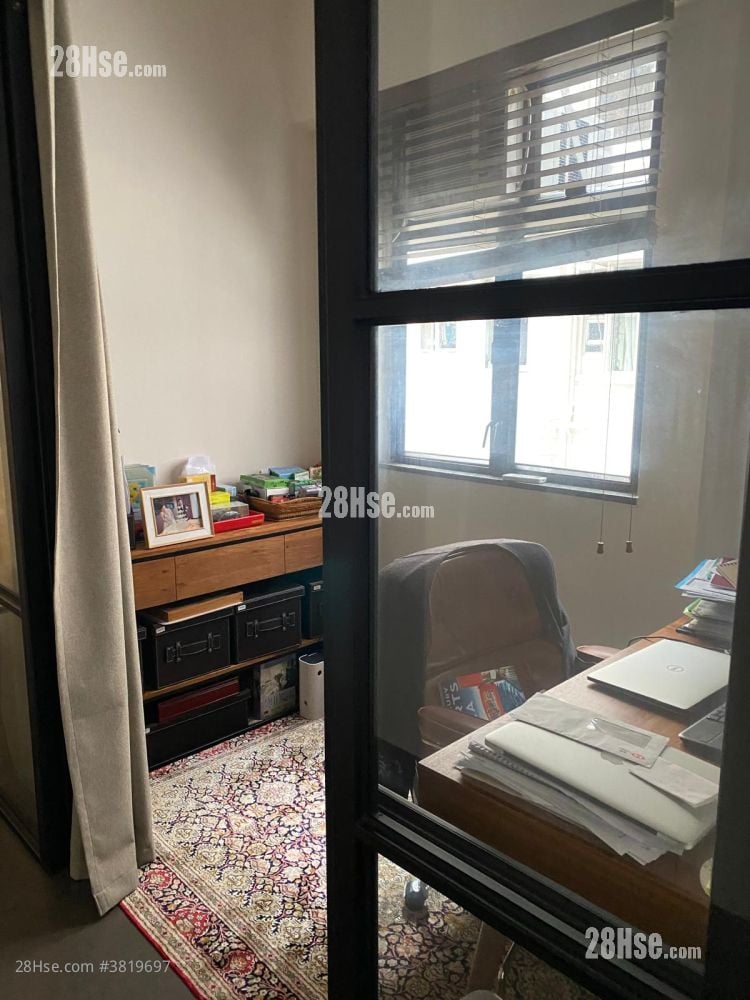 單幢樓房 (業主盤) 售盤 2 房 , 1 浴室 1,162 平方呎