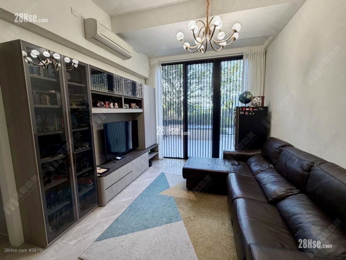 Oma Oma Rental 3 Bedrooms , 3 Bathrooms 1,004 ft²