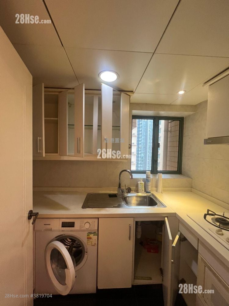 Island Harbourview Sell 2 Bedrooms , 1 Bathroom 459 ft²