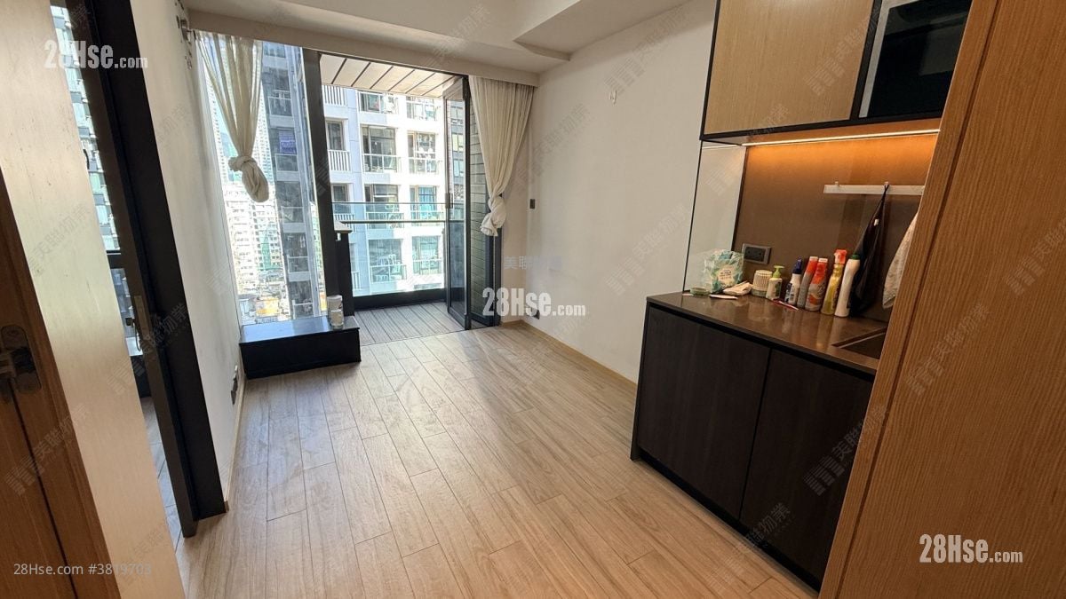 利奥坊凯岸 租盘 1 房 , 1 浴室 253 平方尺