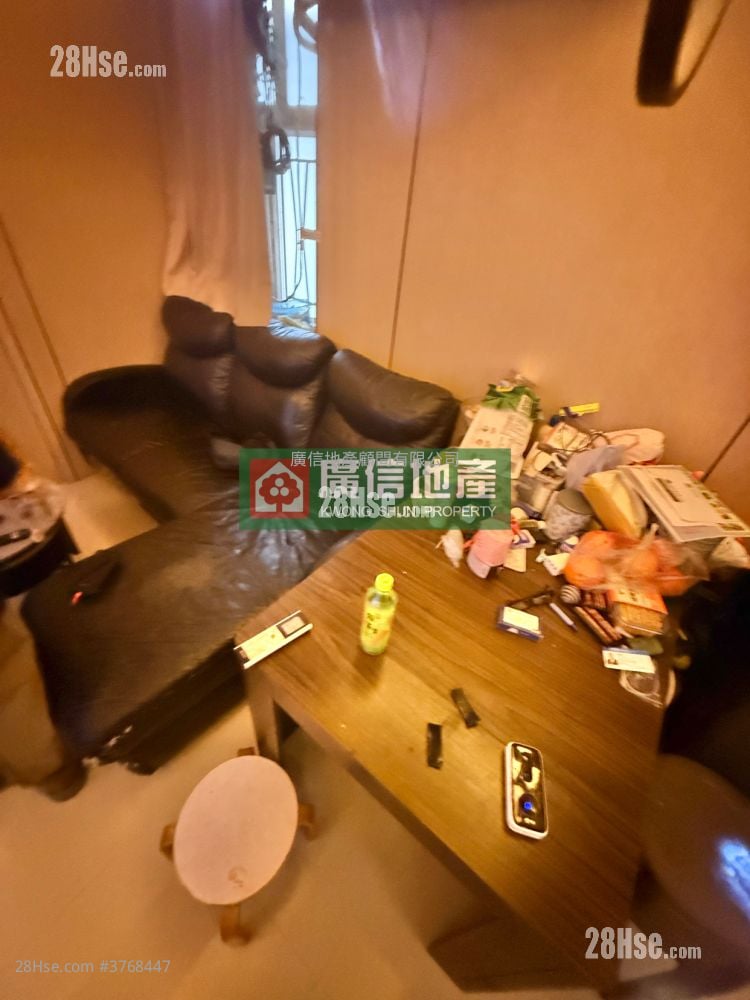 中英樓 售盤 3 房 , 1 浴室 435 平方呎