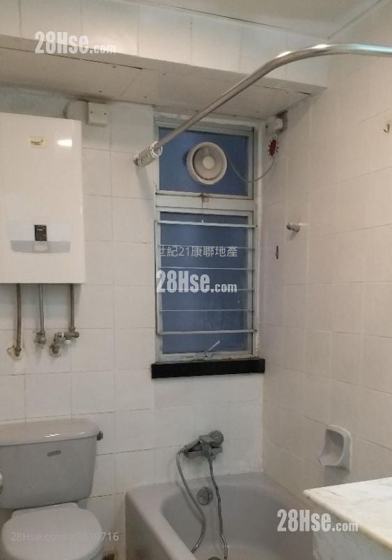 Laguna City Sell 3 Bedrooms , 2 Bathrooms 687 ft²